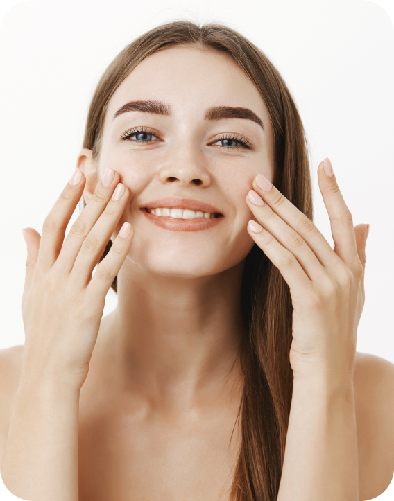 Picture of a women smiling after Dermaplaning Facial